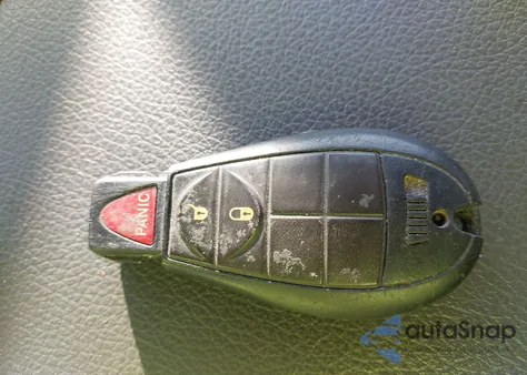 2018 Ram 1500 Slt 4X2 6'4 Box z USA, uszkodzony, nr VIN 1C6RR6GG3JS303919